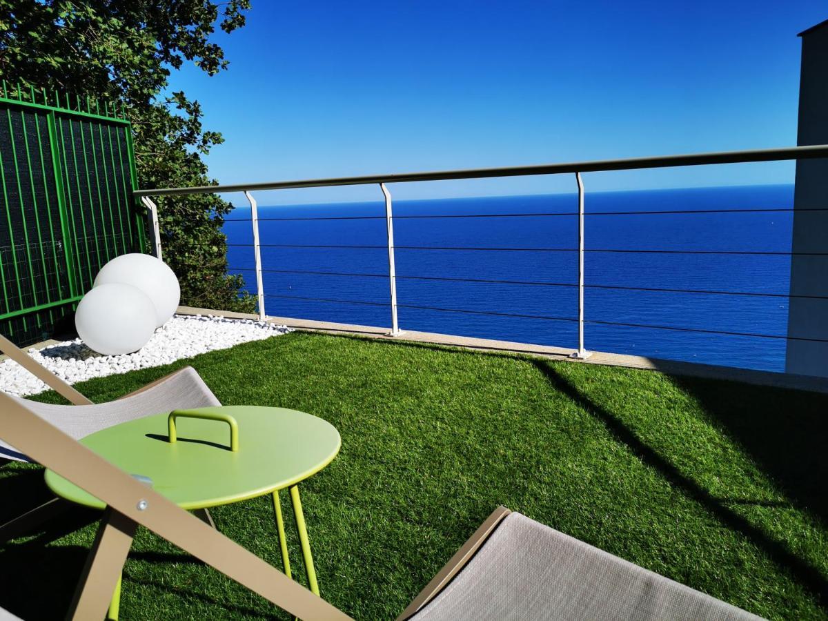 Bergeggi Tindari Sunrise Apartment Екстериор снимка