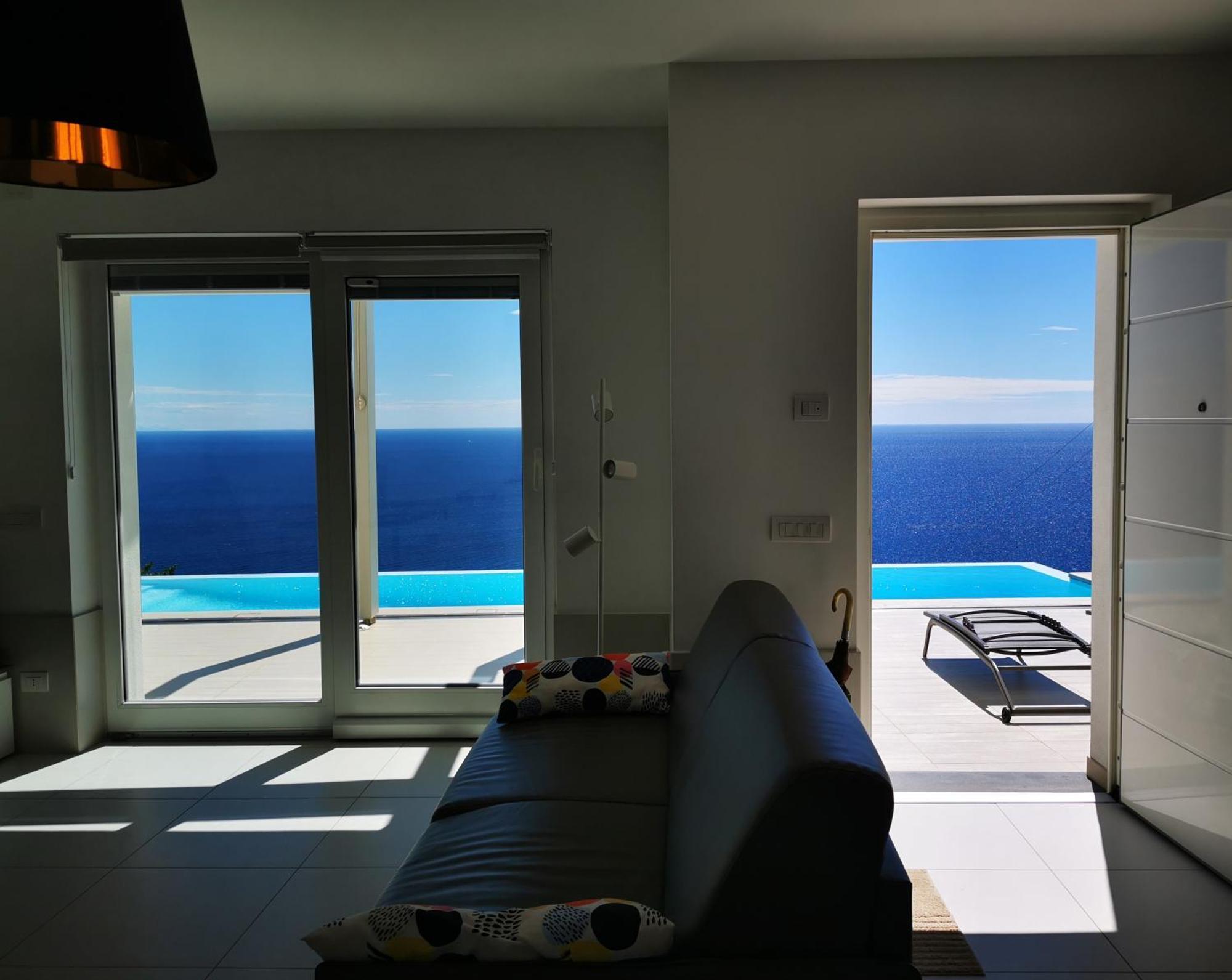 Bergeggi Tindari Sunrise Apartment Екстериор снимка